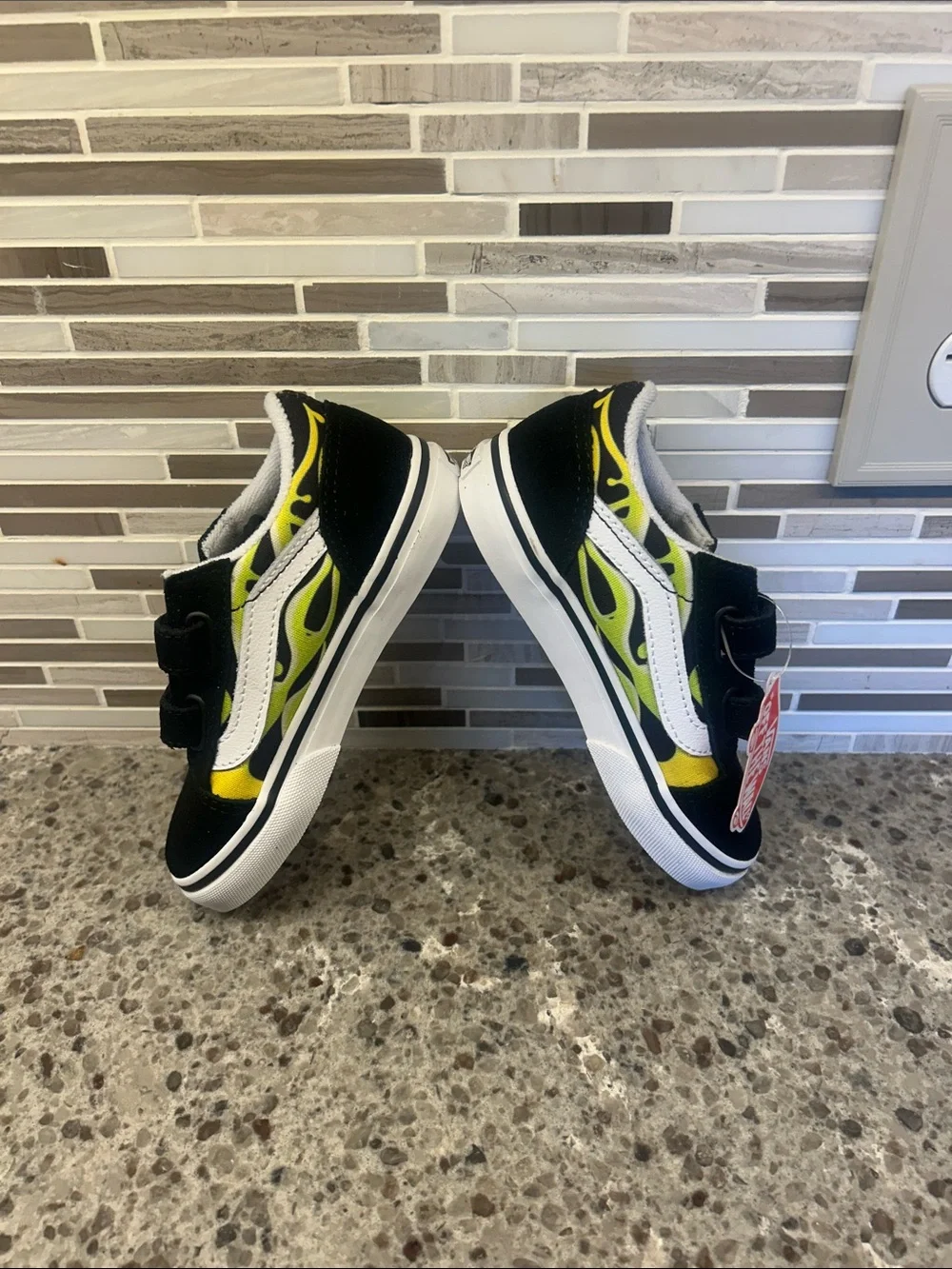 Vans Old Skool V, Slime Flame Blk/Tr Wht, 10 Toddler, NWT